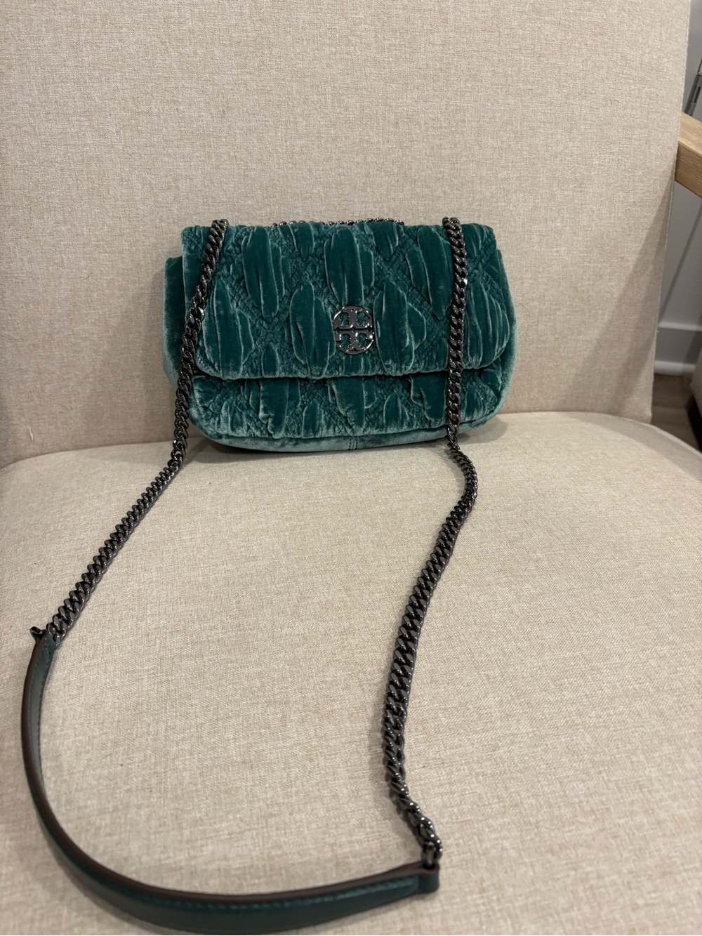 Tory Burch Velvet-Trim Teal Shoulder Bag - Picture 2 of 6